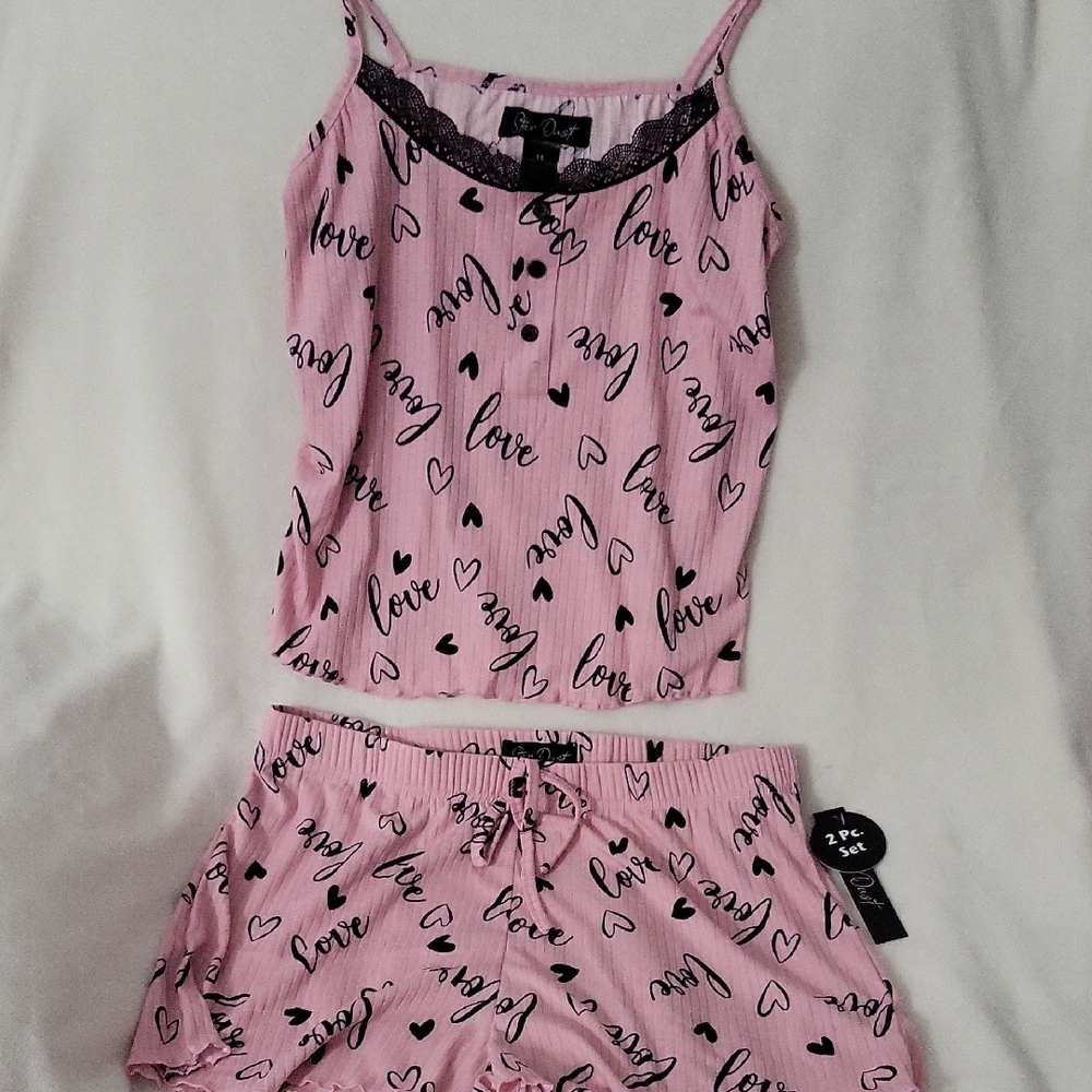 Pink And Black Love Print Women's Pajama Set
